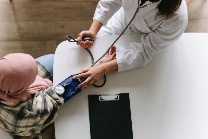 Hari Stroke Sedunia, 5 Cara Menurunkan Risiko Stroke Tekanan Darah Bisa Cegah Stroke Jika Dicek Rutin